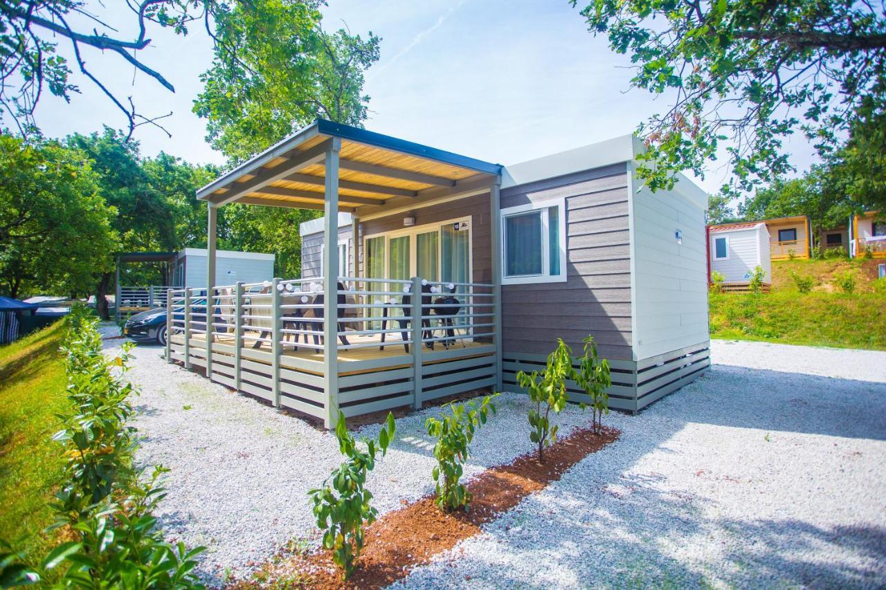 פורץ Cherry Premium Jade Mobile Homes Zelena Laguna מראה חיצוני תמונה