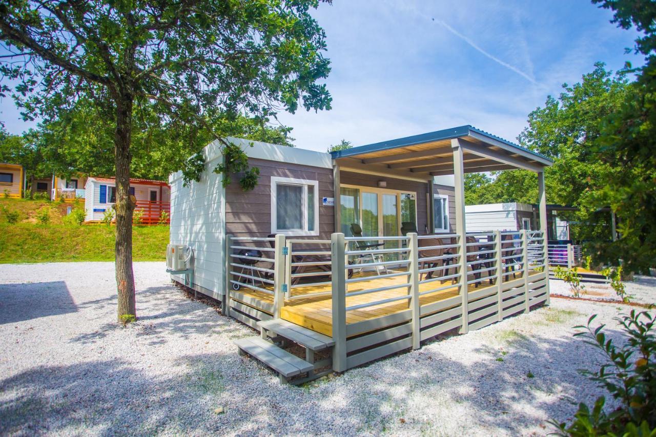 פורץ Cherry Premium Jade Mobile Homes Zelena Laguna מראה חיצוני תמונה