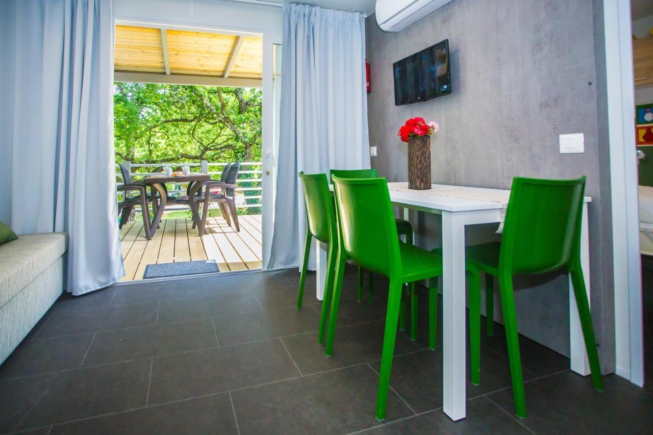 פורץ Cherry Premium Jade Mobile Homes Zelena Laguna מראה חיצוני תמונה