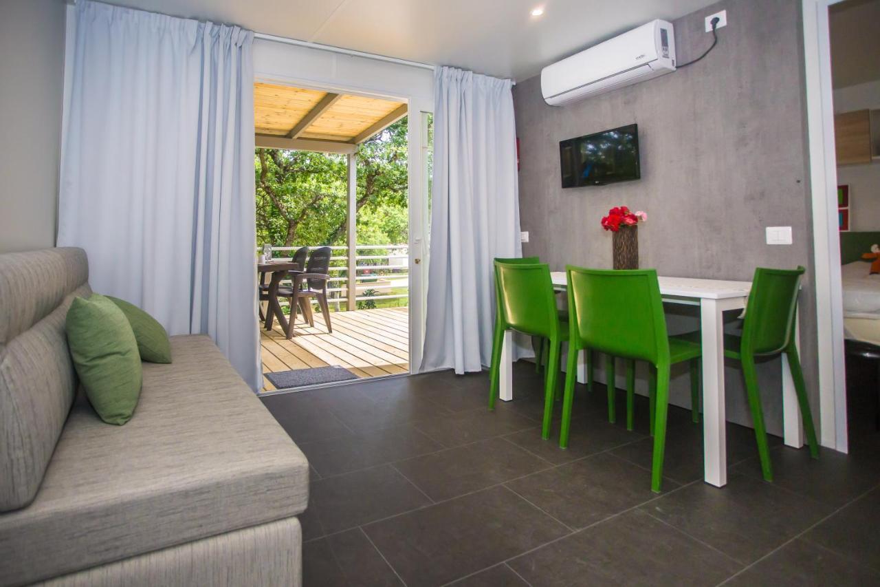 פורץ Cherry Premium Jade Mobile Homes Zelena Laguna מראה חיצוני תמונה